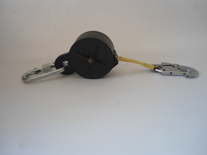 防墜器.jpg 防墜器.jpg