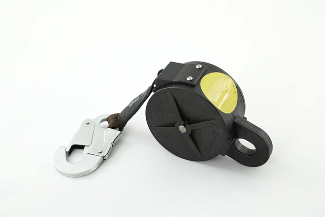 防墜器.jpg 防墜器.jpg